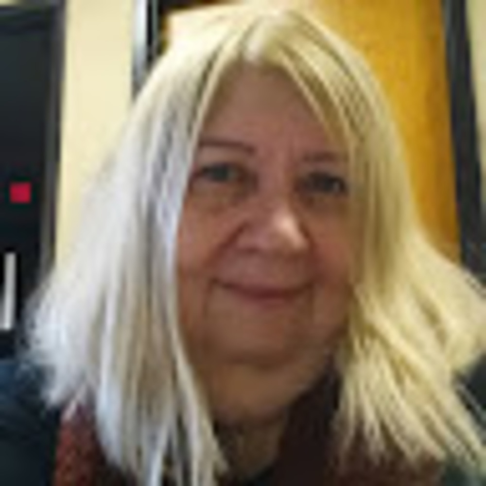 Meet your Posher, Lynn
